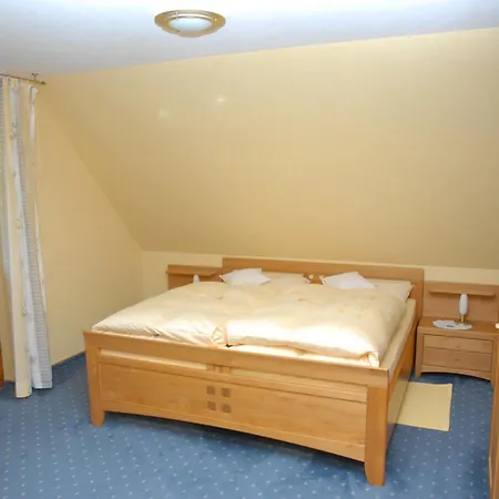 Oberbauernhof - Stuebleberg -- Moderne Im Schoenen Schwarzwaldhaus * Gutach